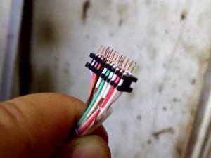 Monster van draadstripmachine 