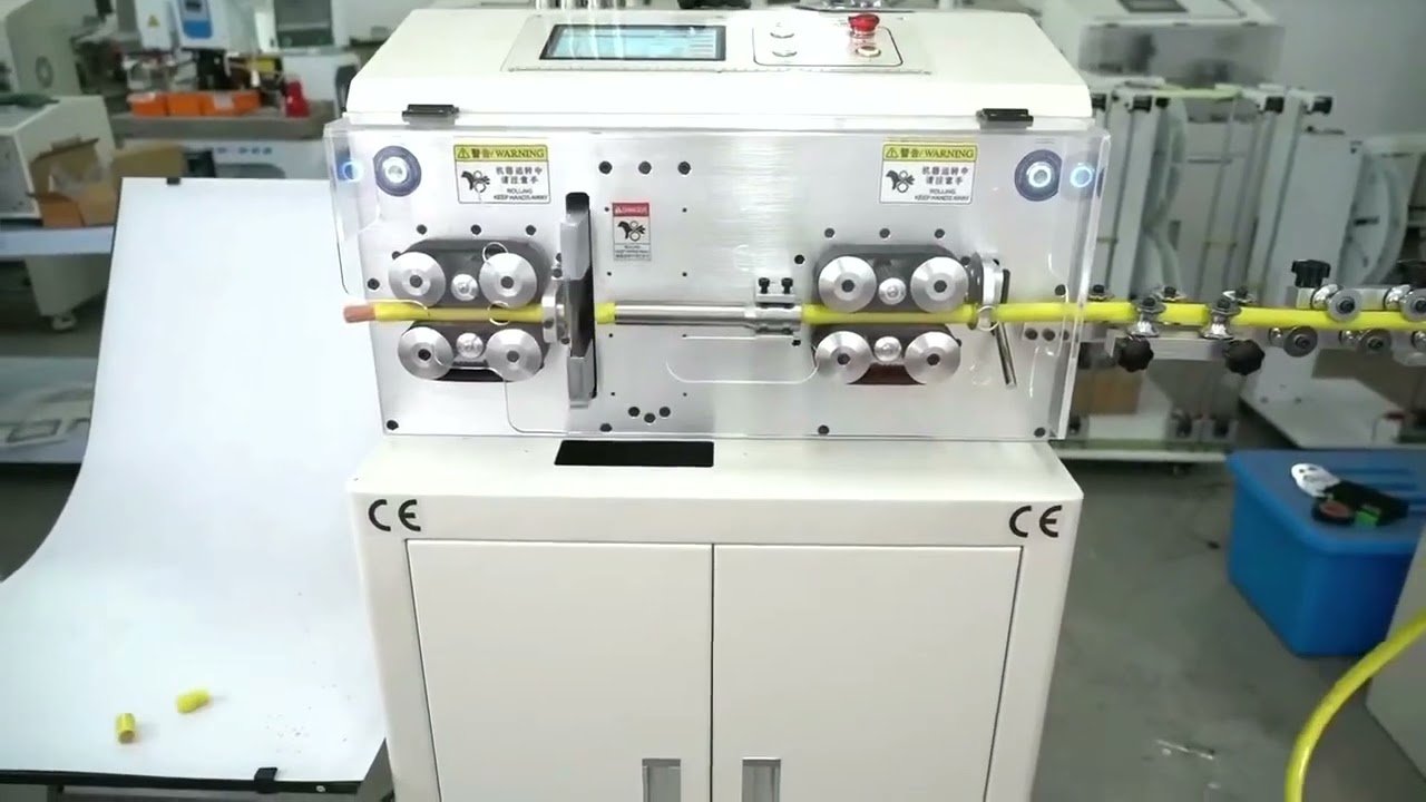 Het geluid van succes: veelzijdige draadstripmachine voor alle draadtypen