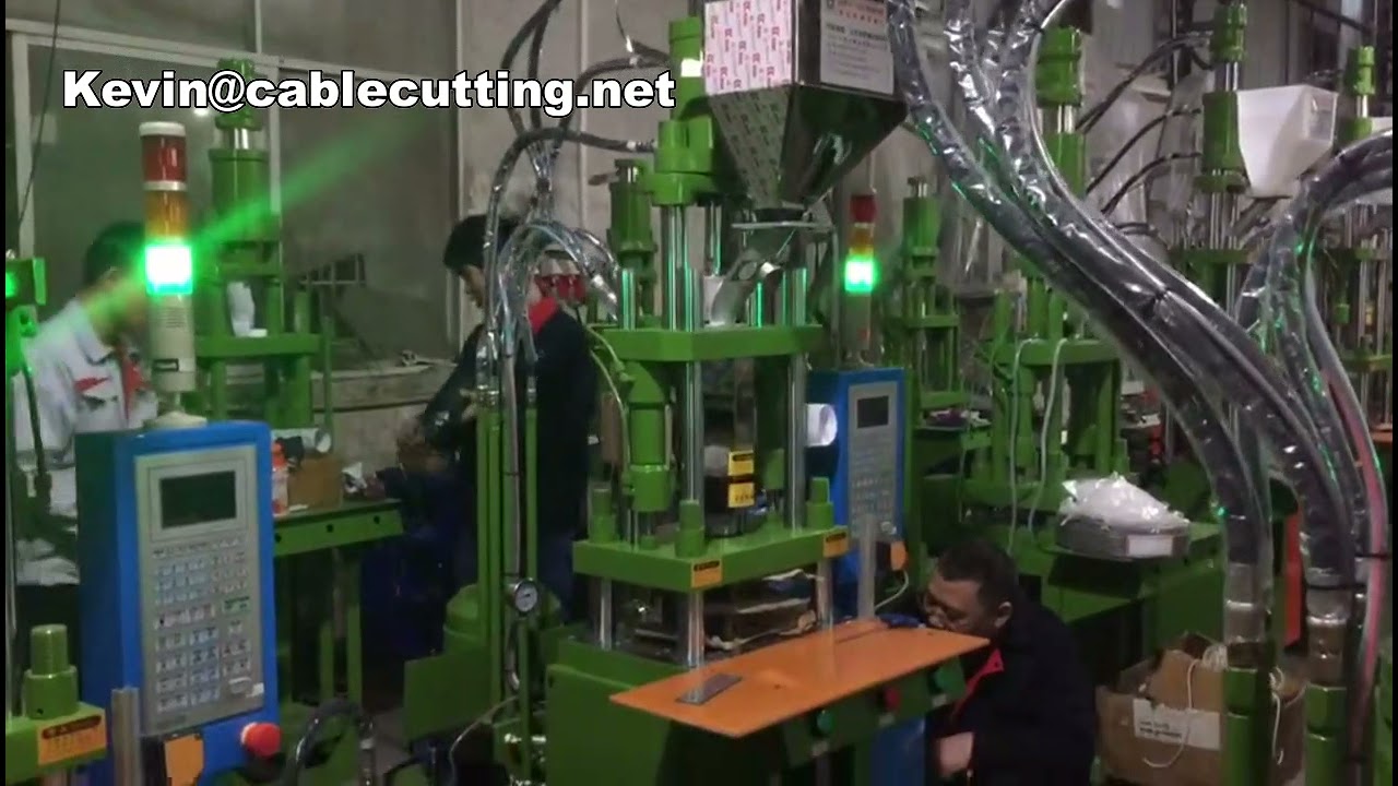 35 Ton 2-Pins Stekker Productiemachine - Kunststof Spuitgietmachine voor Stekkers