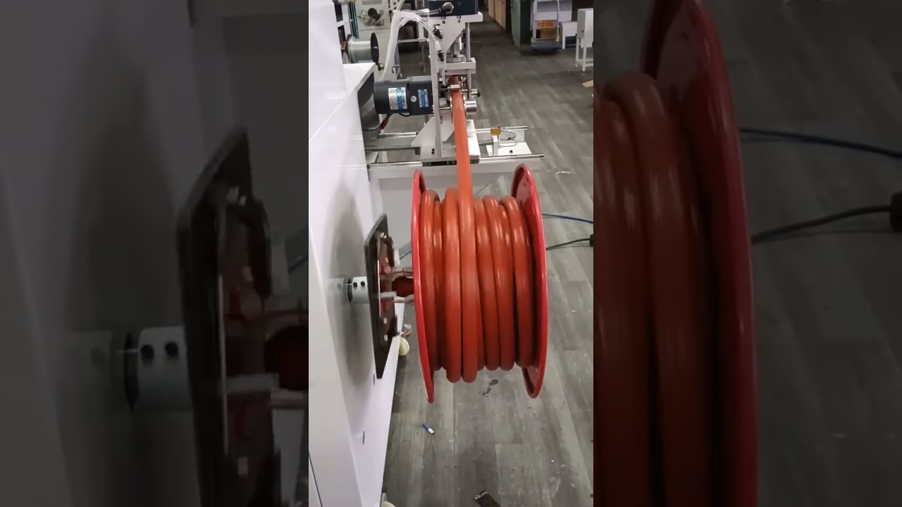 Brandslang oprolmachine – 50 kg capaciteit automatisch tellen, sorteren, snijden & oprollen