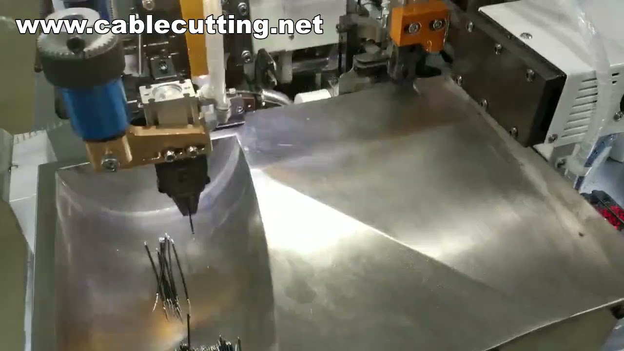 Automatische kabelkrimpmachine met tweezijdige draadstripping – Optimaliseer uw productie