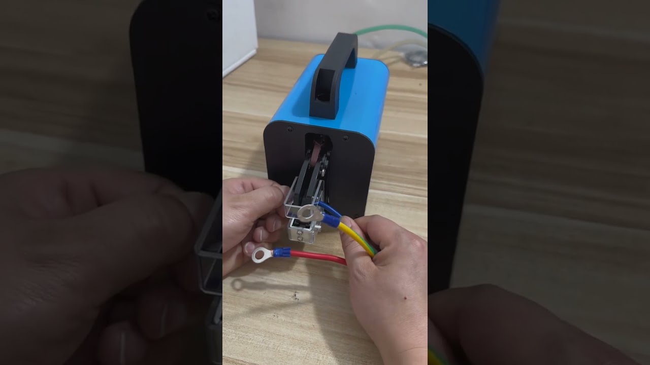 Pneumatische verticale krimpmachine voor aansluitklemmen – veilig en veelzijdig | #fabriek #machine