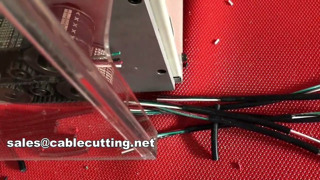 WPM-YHT2: Kabelstripmachine voor dubbele ronde omhulde kabels - snijden en strippen