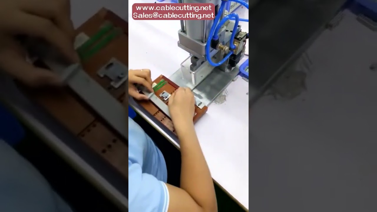 Pneumatische IDC-crimpmachine voor vlakke kabels en lintkabelconnectoren