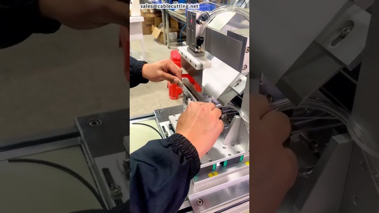 FoamSponge Omslagapplicator Machine - Efficiënte Productie #fabriek #machine