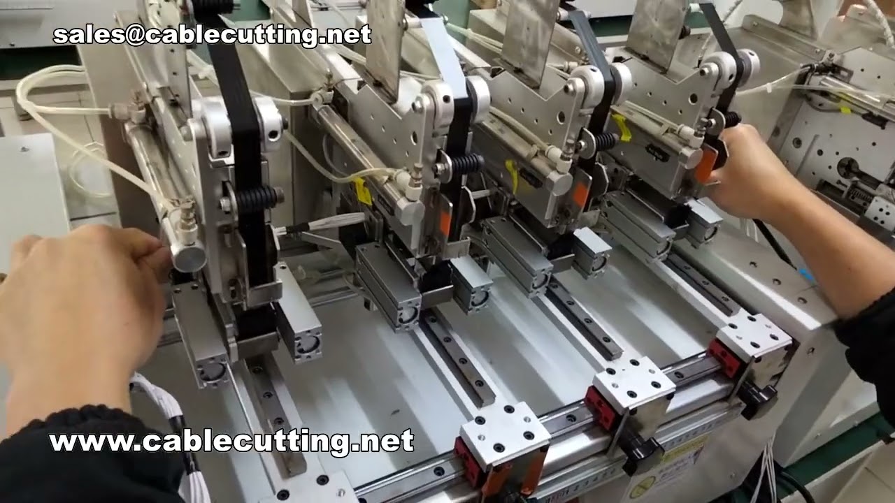 Meerstations spottapeermachine voor autokabelbomen | #Automatisering #Fabriek
