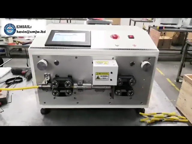 Automatische kabelstrip- en snijmachine voor 50 mm² nieuwe energiekabels | Hoge precisie