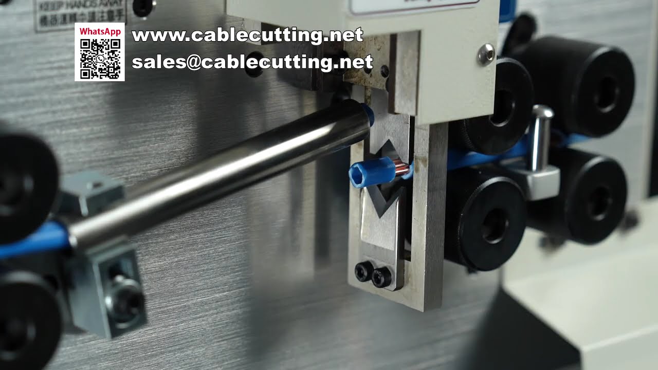 Max1-8S: Draadstripmachine met Touchscreen en 8-Wiel Hefsysteem voor 25mm2 Kabel