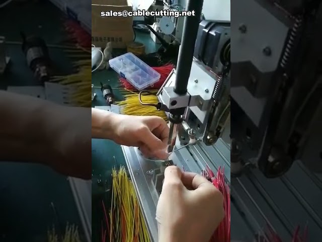 Semi microschakelaar connector soldeermachine – Precisie solderen voor industriële bedrading