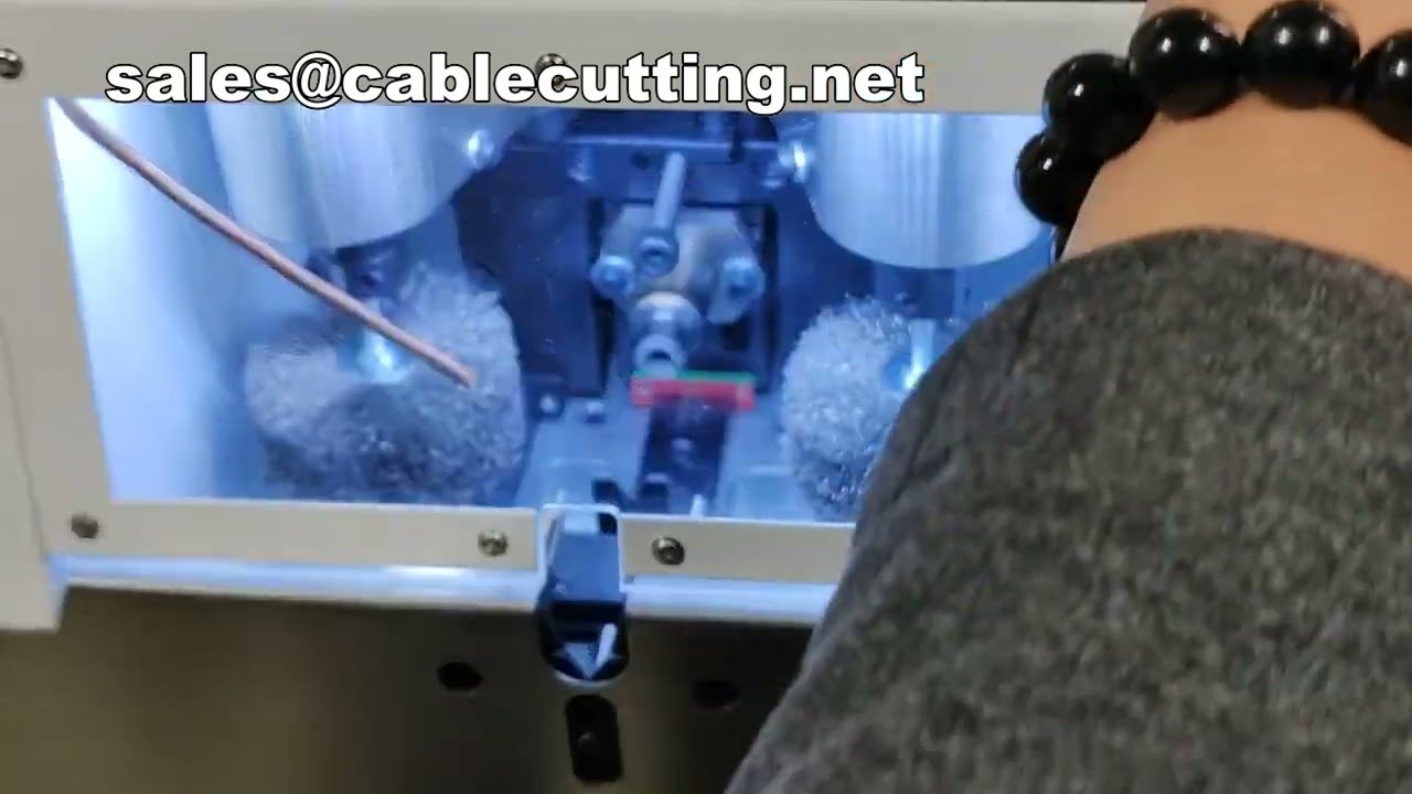 Automatische Afschermingsvlecht Borstel- en Omkeermachine voor Kabelproductie
