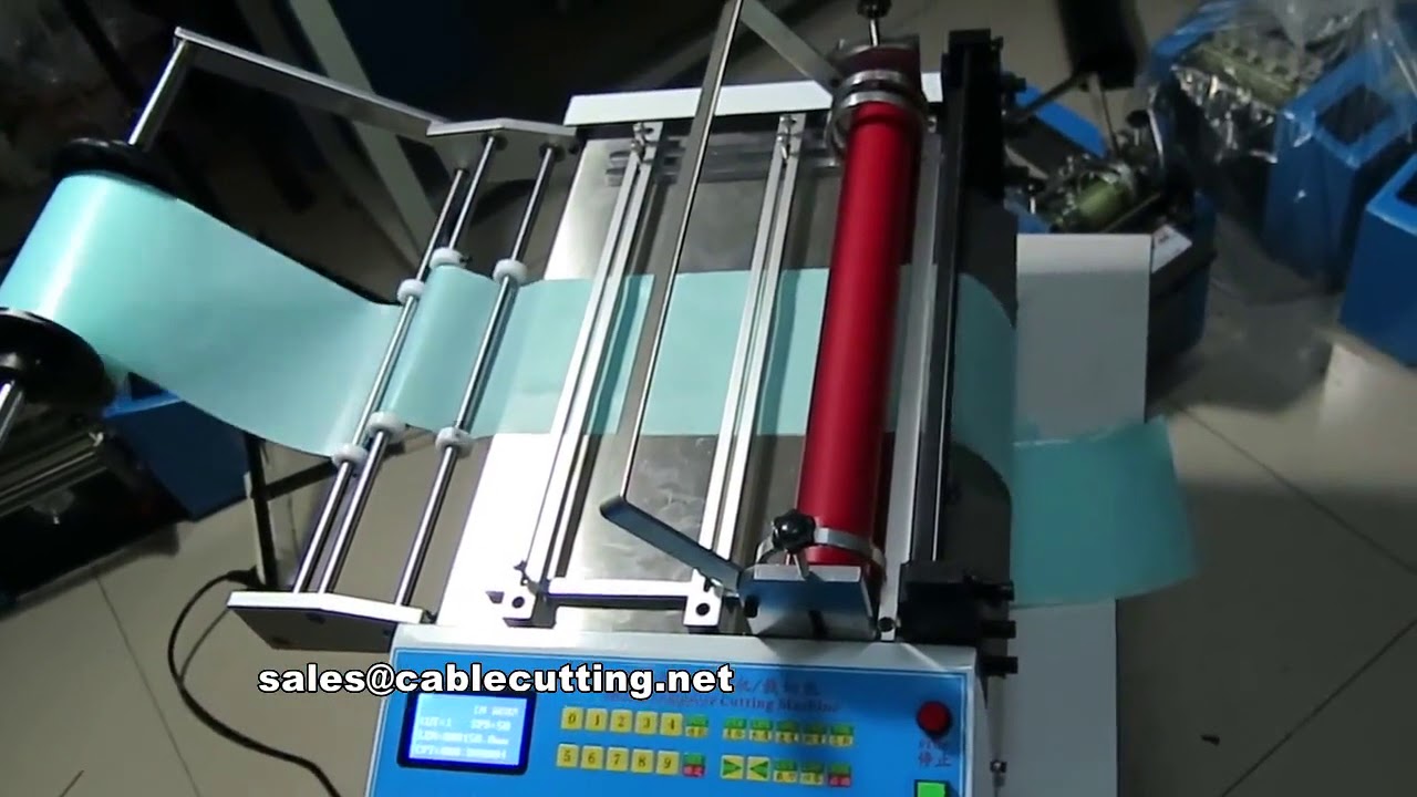 Ultra brede computergestuurde snijmachine – 300 mm breed voor precieze industriële toepassingen
