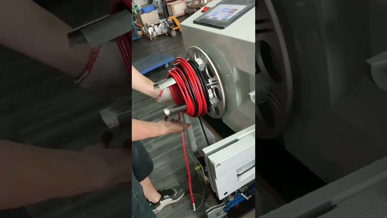 Demonstratie wikkel- en bindmachine voor grote kabeldiameters | Fabriek & Machine