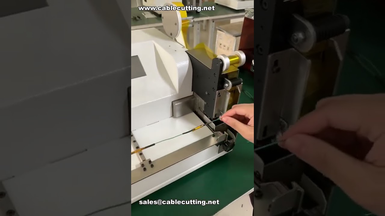Spottapeermachine voor Automobielkabelbomen - Fabrieksvideo