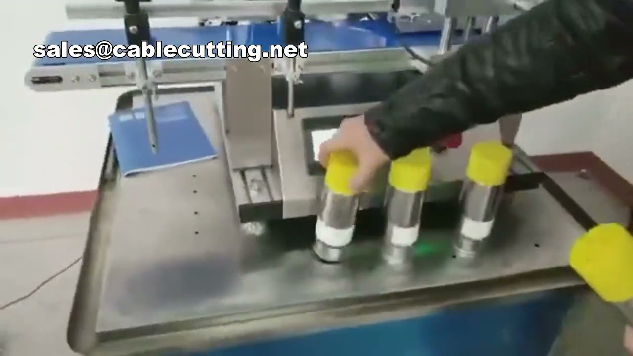 Inductie etiketteermachine voor ronde flessen, blikken en potten - Compact tafelmodel