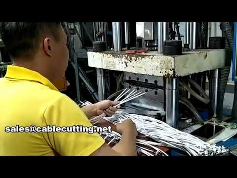 Verticale spuitgietmachine WPM-701-2T – Precisie en efficiëntie voor productie