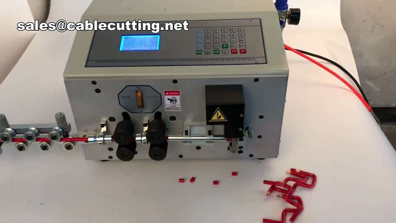 Automatische draadbuigmachine voor staal en elektrische draden