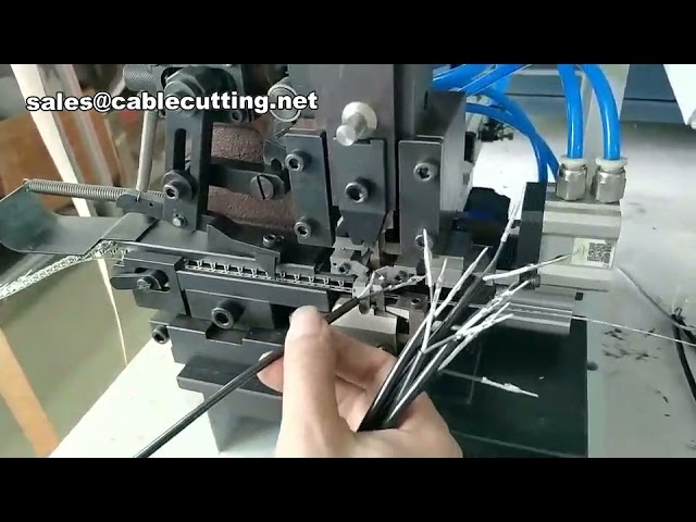 Kabelstripper & Terminalkrimpmachine – Automatische Draadverwerkingsmachine